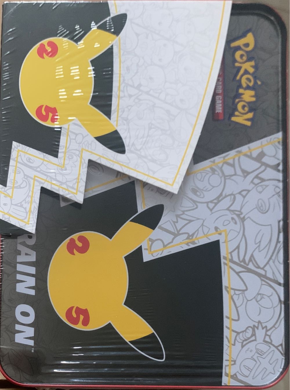 Pokemon Tcg: 25th Anniversary Celebrations Collector Chest  vinyl figure collectible [Barcode 820650809415] - Main Image 3