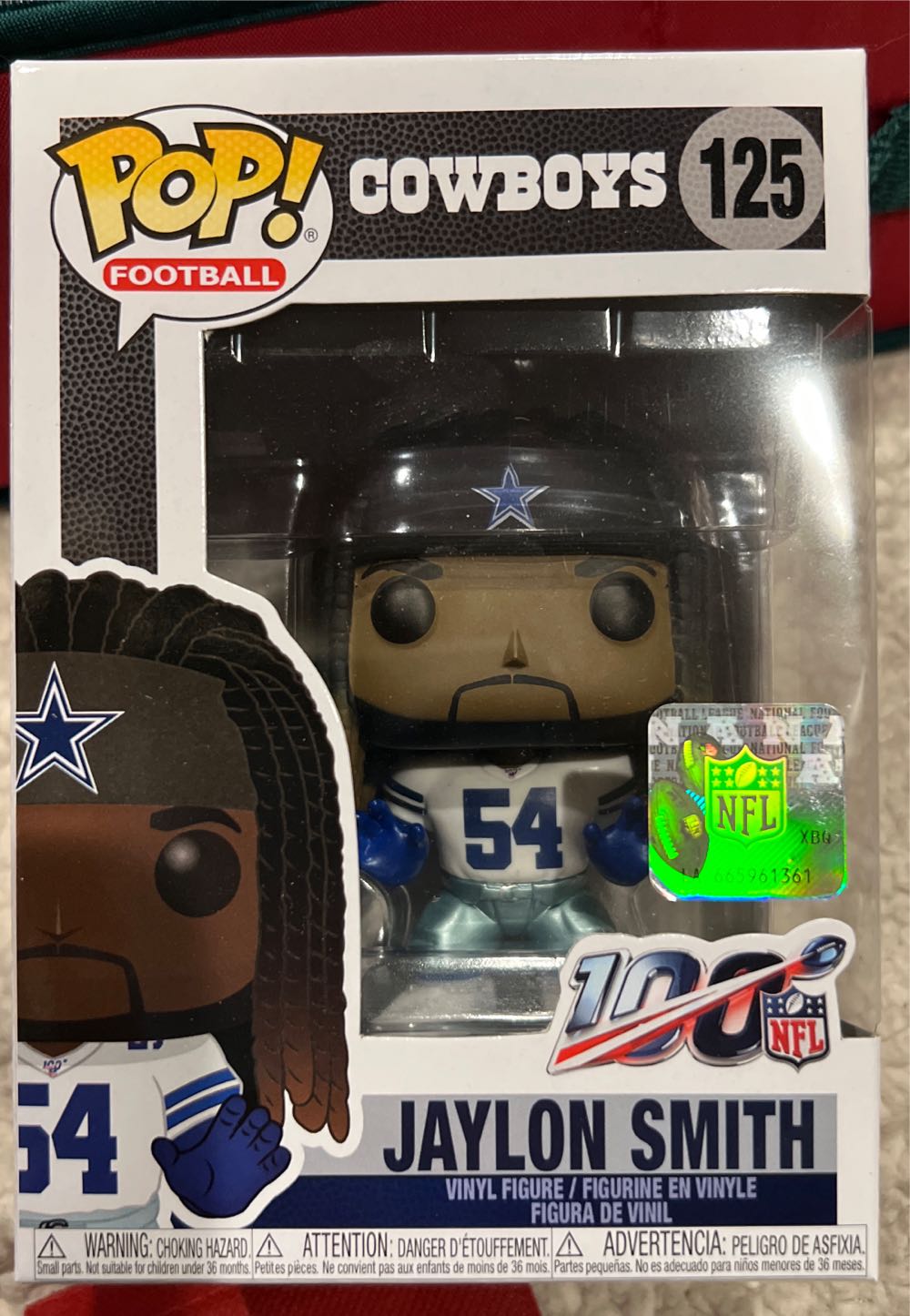 Jaylon Smith - NFL vinyl figure collectible [Barcode 889698428705] - Main Image 2