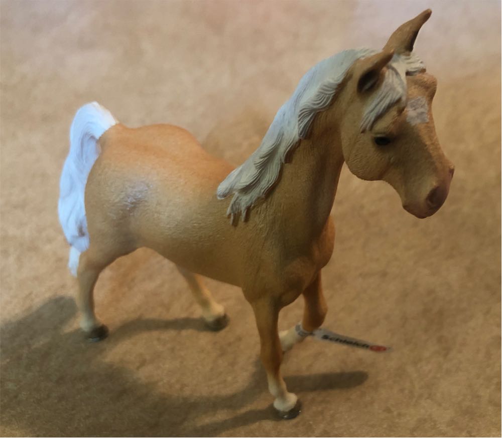 Schleich  American Saddlebred Mare  vinyl figure collectible [Barcode 4059433029153] - Main Image 3