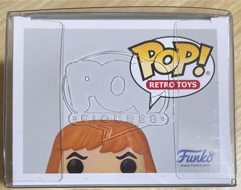 He-man w/ Laser Power Sword - Masters of the Universe vinyl figure collectible [Barcode 889698652513] - Main Image 4