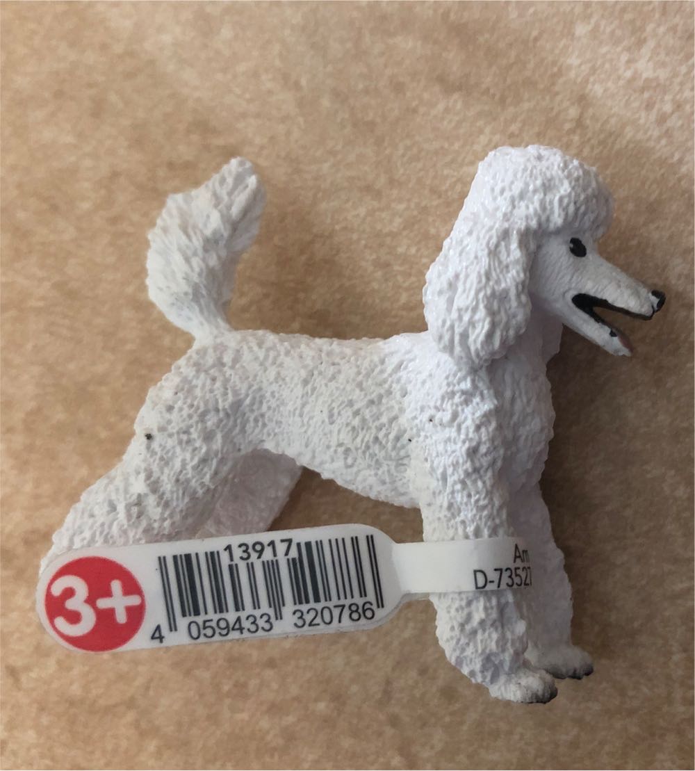 Schleich Farm World Animal Figurine  Poodle  vinyl figure collectible [Barcode 4059433320786] - Main Image 2