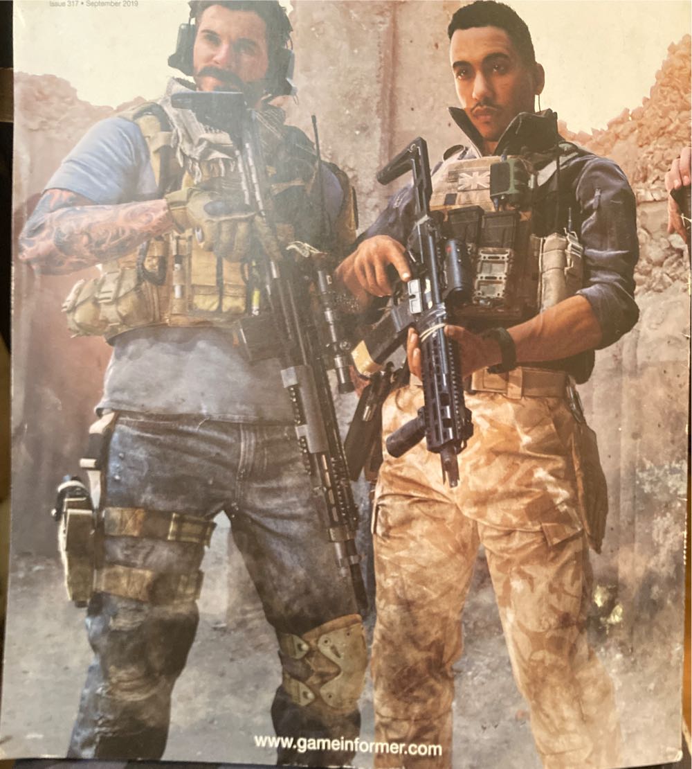 Gameinformer #317  vinyl figure collectible - Main Image 2