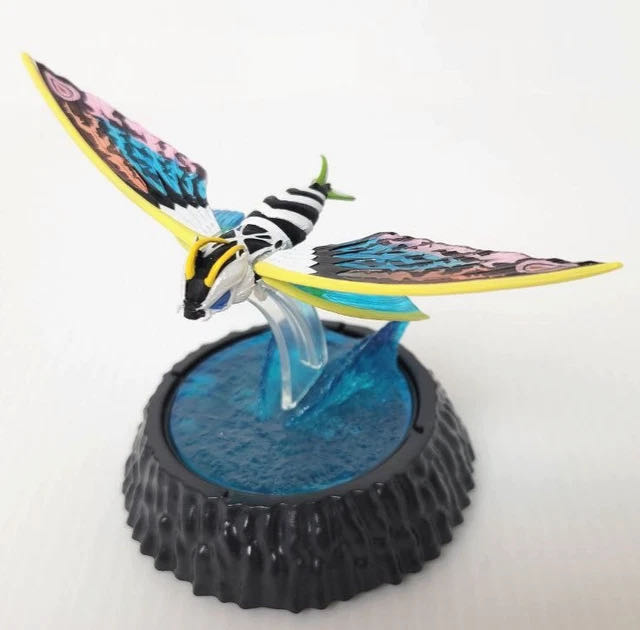 Mothra ( Bandai / 1997 ) - Godzilla vinyl figure collectible [Barcode 840049817197] - Main Image 2