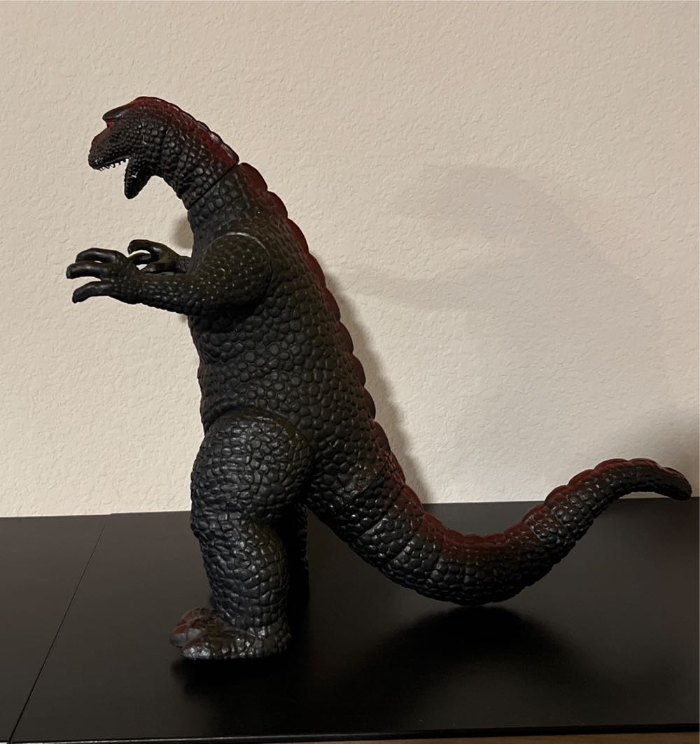 Dormei Godzilla - Godzilla vinyl figure collectible - Main Image 2
