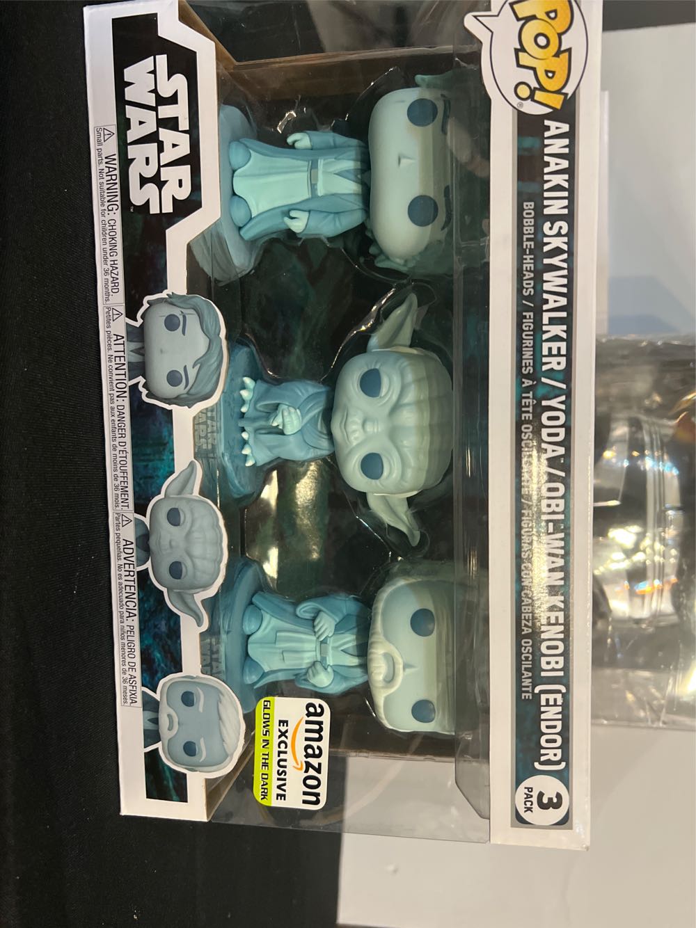 Anakin
Skywalker /
Yoda / Obi-Wan
Kenobi [Endor] - Star Wars vinyl figure collectible - Main Image 1