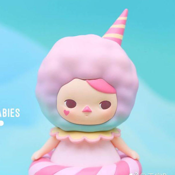 Pucky Hula Hoop Beanie