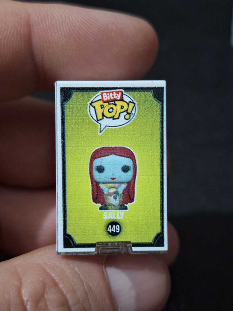 The Nightmare Before Christmas: Sally - The Nightmare Before Christmas vinyl figure collectible - Main Image 3