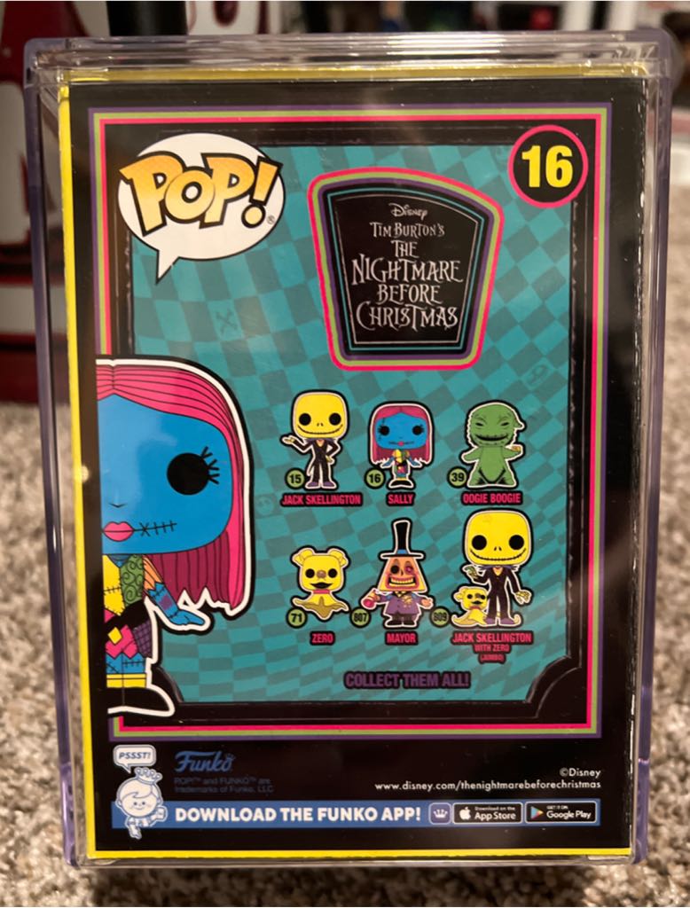 Sally #16 - Disney vinyl figure collectible [Barcode 889698639637] - Main Image 2