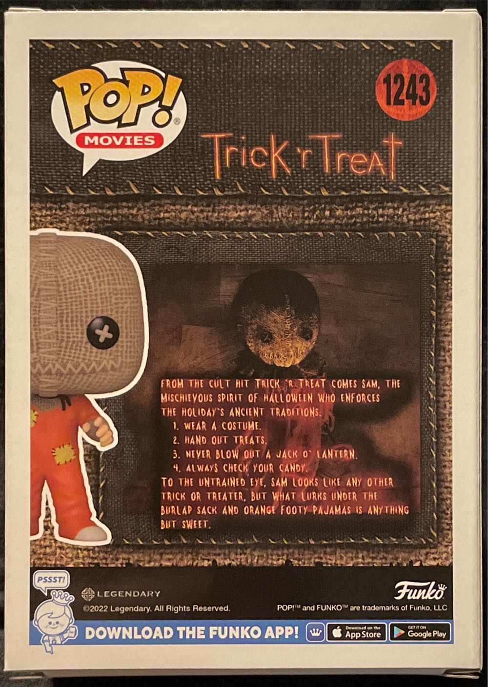 Sam - Trick ’R Treat vinyl figure collectible [Barcode 889698649605] - Main Image 2