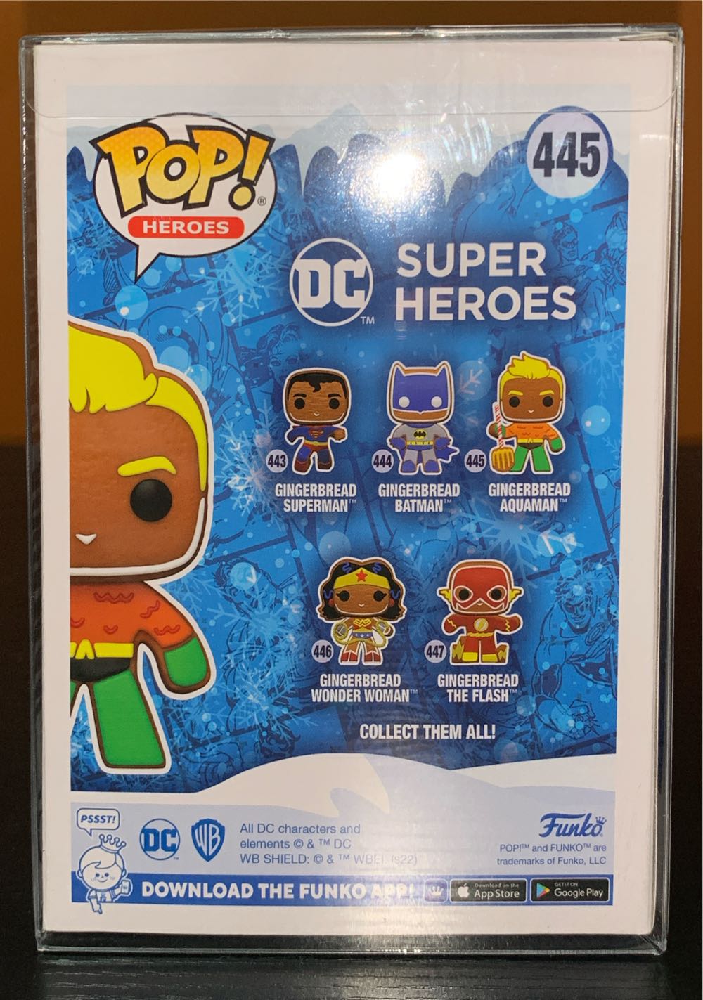 DC -445- Gingerbread Aquaman - DC: Superheroes vinyl figure collectible [Barcode 889698643214] - Main Image 3