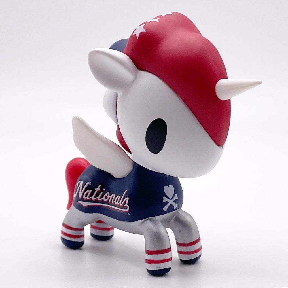 Washington Nationals  vinyl figure collectible - Main Image 1