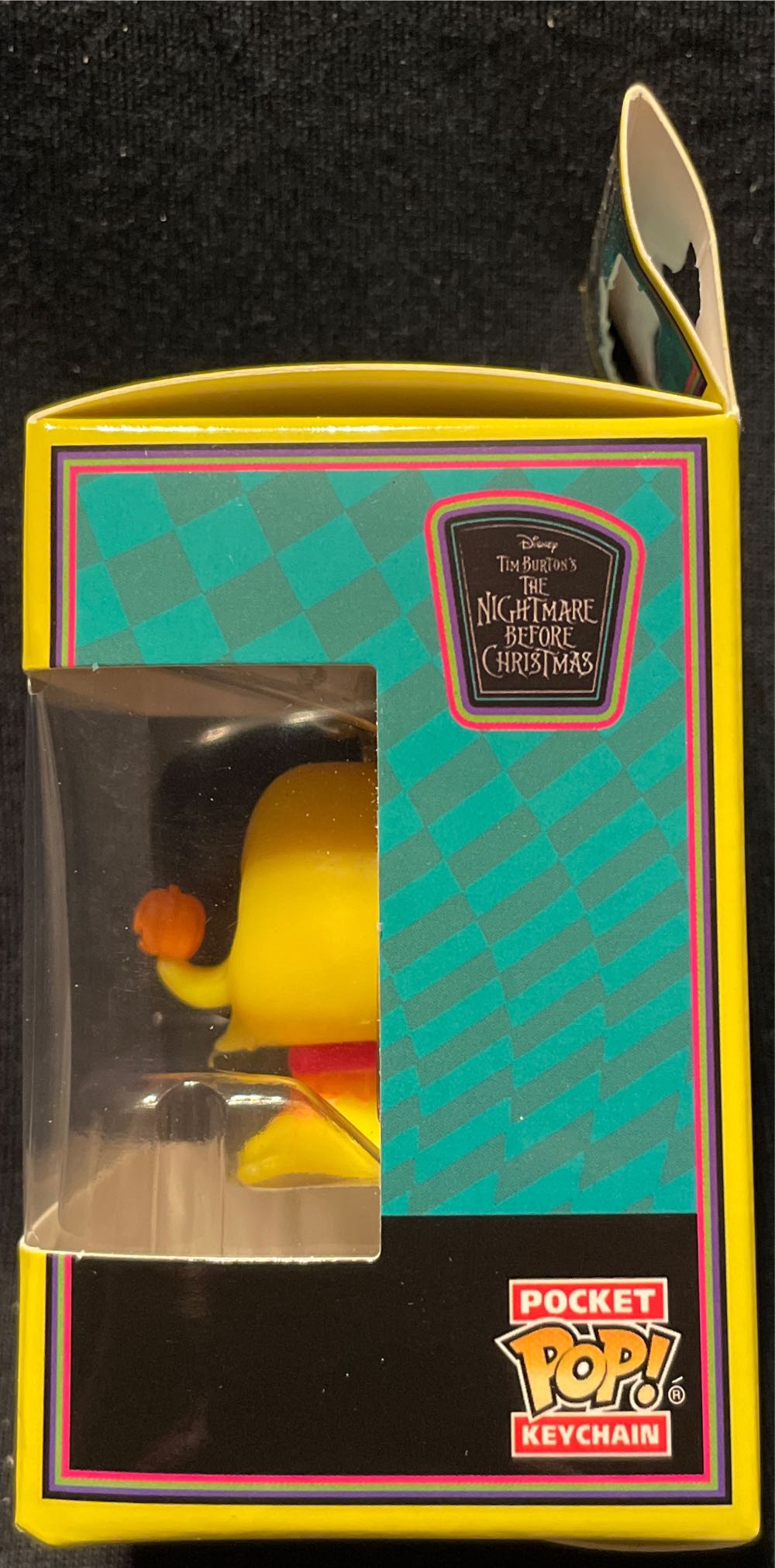 Zero - The Nightmare Before Christmas vinyl figure collectible [Barcode 889698639699] - Main Image 3