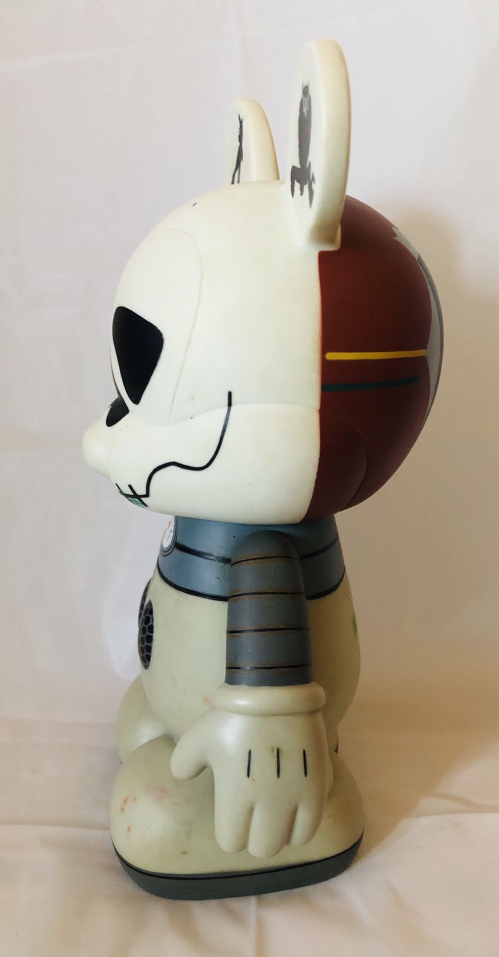 Disney Vinylmation 9” Silly Symphony “The Skeleton Dance” - Disney vinyl figure collectible - Main Image 4