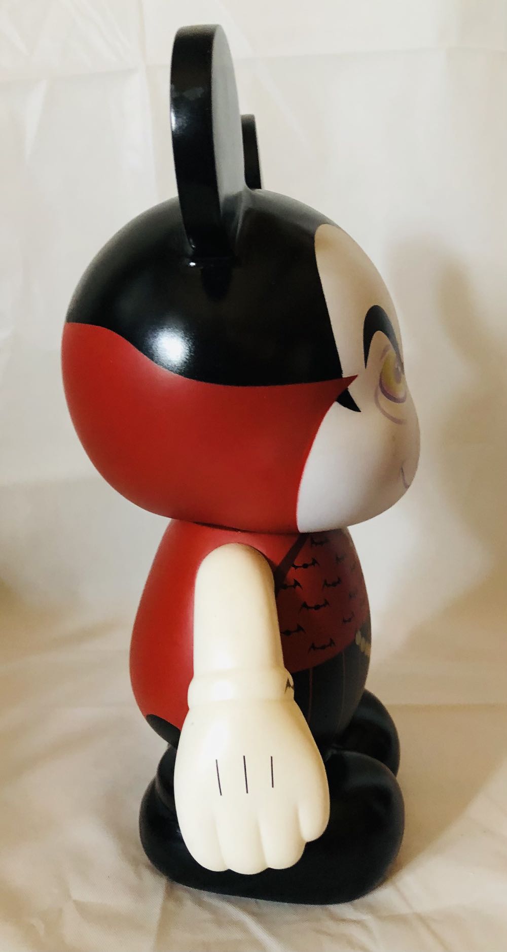 Disney Vinylmation Dracula 9” Holiday Series #3 Limited Edition - Disney vinyl figure collectible - Main Image 2
