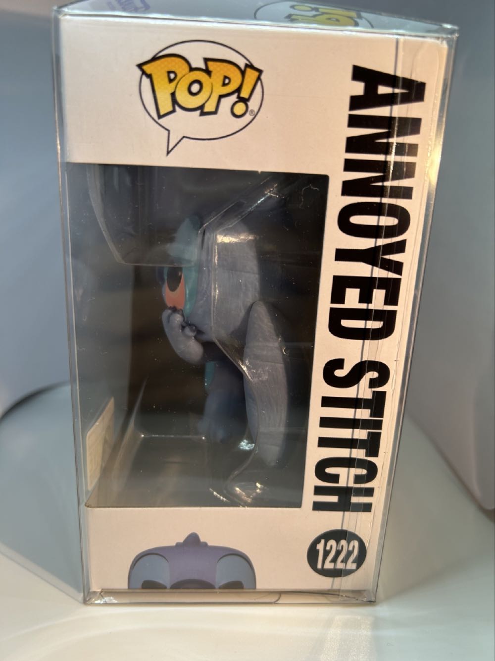 Annoyed Stitch - Lilo and Stitch vinyl figure collectible [Barcode 889698650403] - Main Image 3