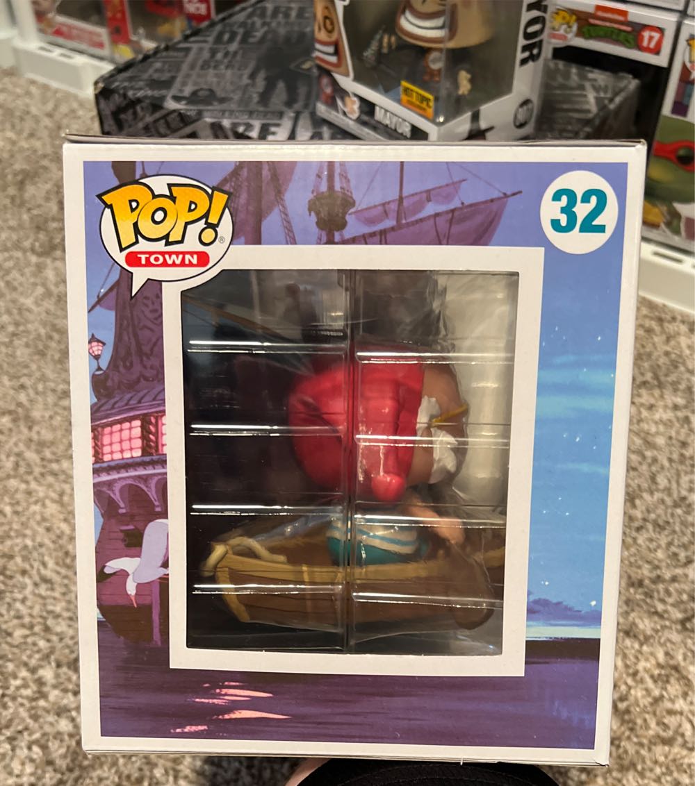 Smee With Skull Rock - Peter Pan vinyl figure collectible [Barcode 889698670371] - Main Image 4