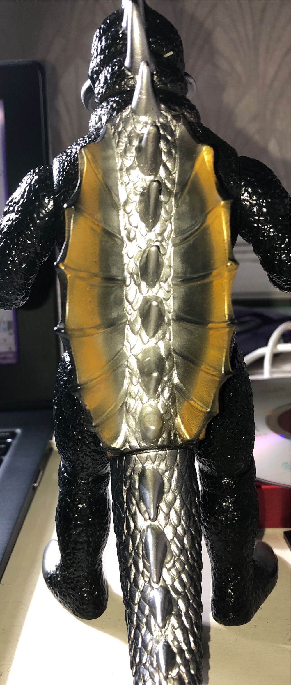 Gigan ( Bandai / 1972 ) - Godzilla vinyl figure collectible - Main Image 4