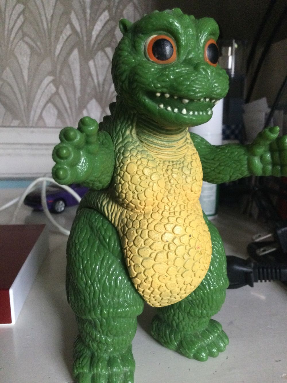 Little Godzilla ( Bandai / 1994 ) - Godzilla vinyl figure collectible - Main Image 4