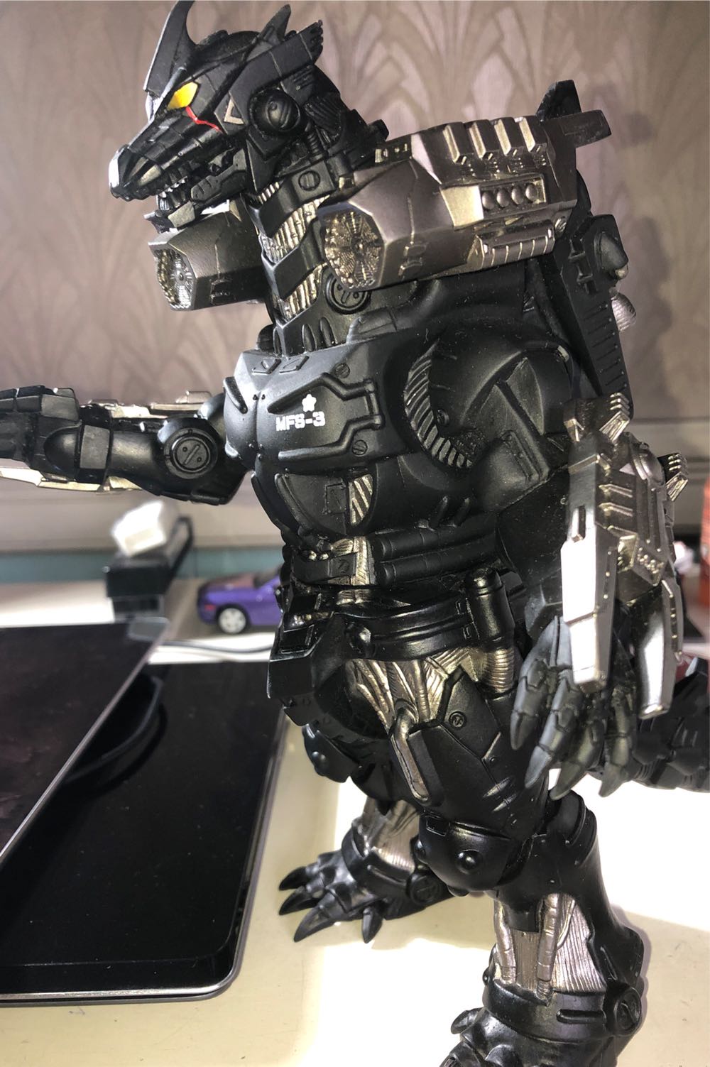 MechaGodzilla ( Bandai / 2002 ) - Godzilla vinyl figure collectible - Main Image 2