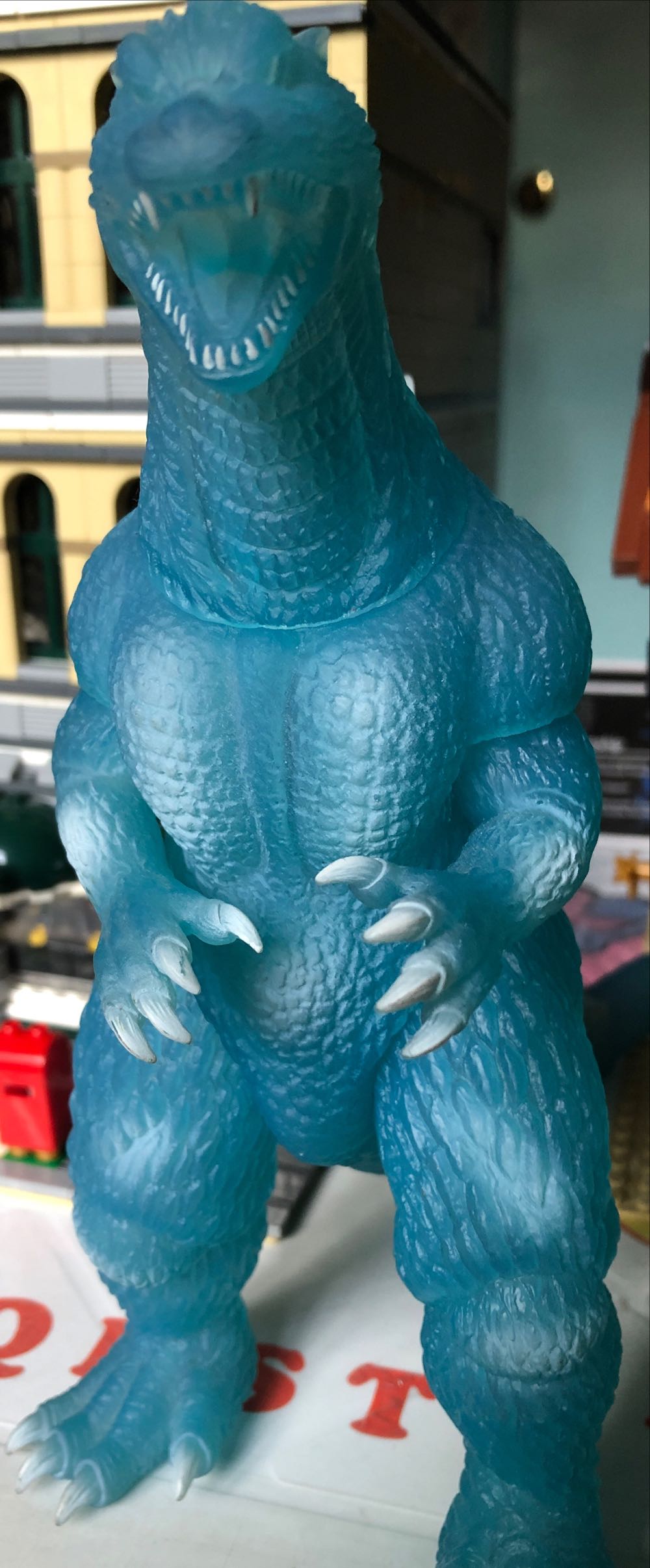 Hallmark Disney Tim Burton’s The Nightmare Before Christmas Jack And Sally On Tombstone Christmas Ornament 0003hcm0845