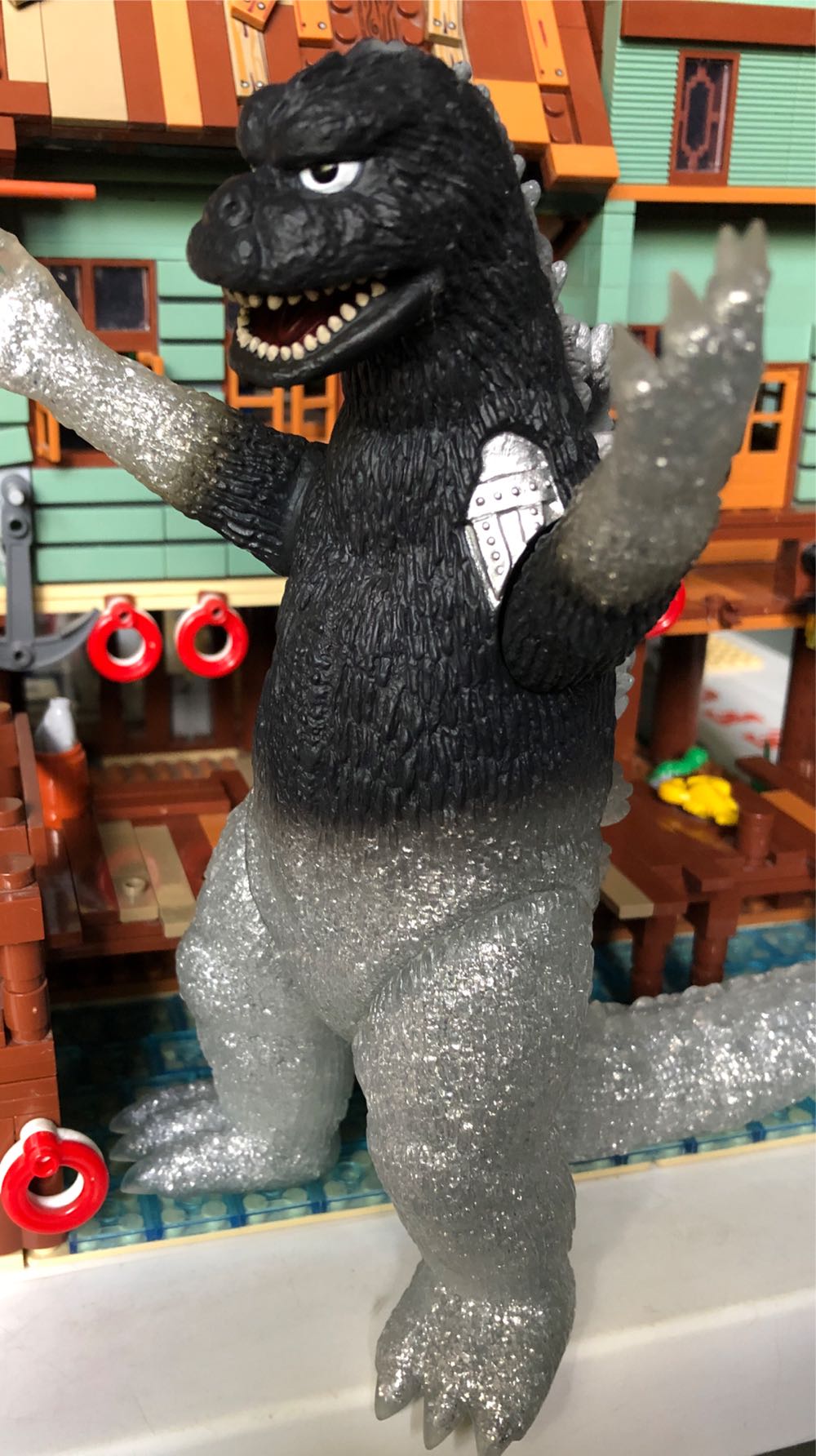 Godzilla ( Bandai / 1974 ) - Godzilla vinyl figure collectible - Main Image 2