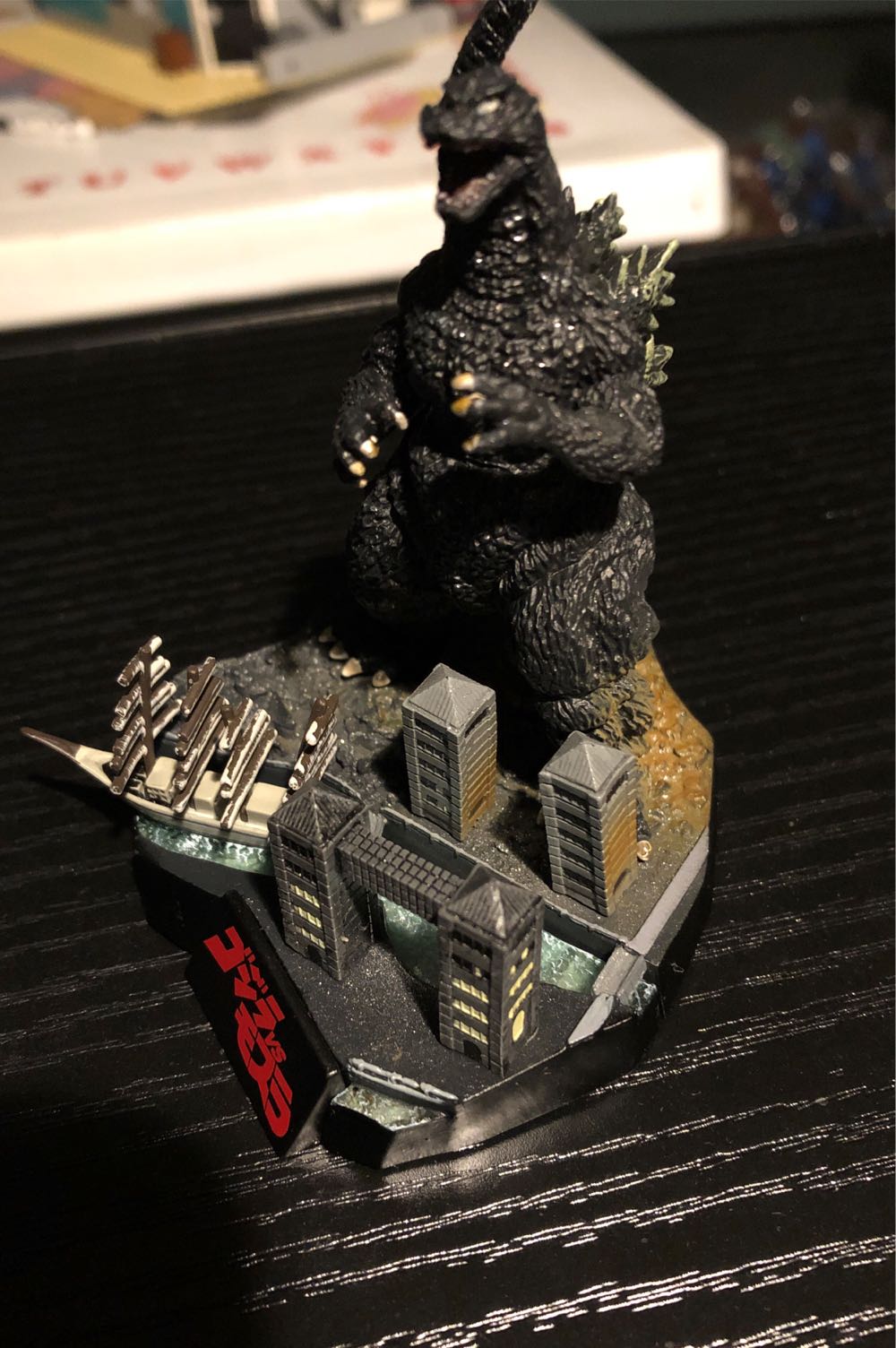 Godzilla ( Bandai / Complete Works 3rd / 1992 ) - Godzilla vinyl figure collectible - Main Image 2