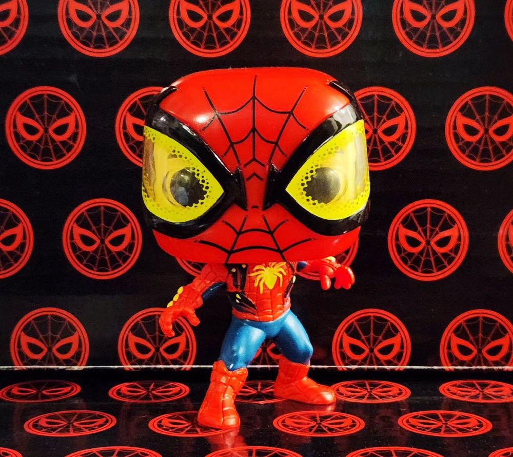 Spider-Man (Oscorp Suit) #1118 - Marvel Universe vinyl figure collectible [Barcode 889698666268] - Main Image 3