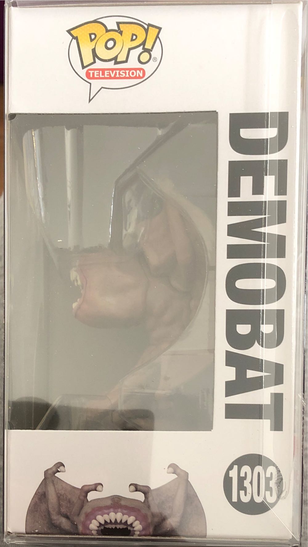 Demobat - Stranger Things vinyl figure collectible [Barcode 889698656382] - Main Image 3