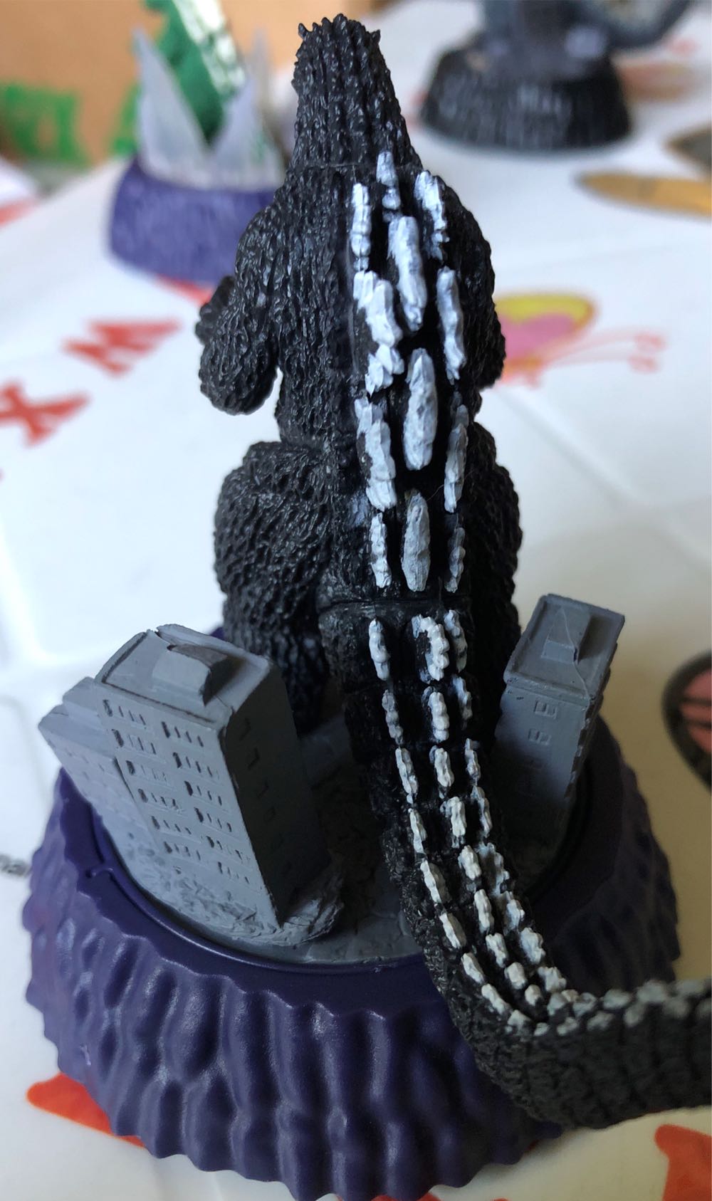 Godzilla ( Bandai / 1994 ) - Godzilla vinyl figure collectible - Main Image 4