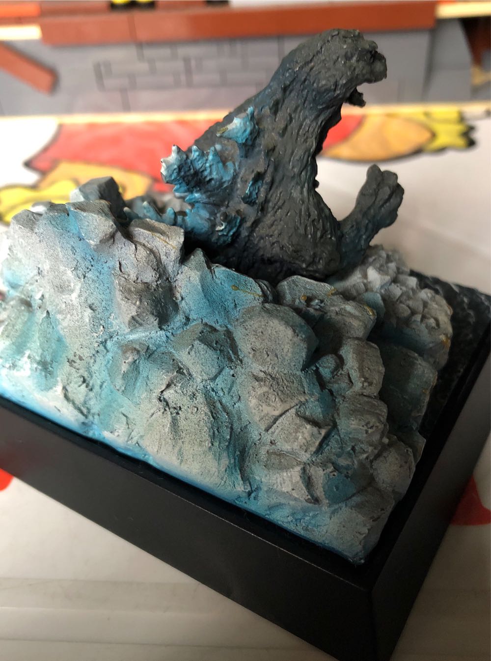 Godzilla ( Bandai / 2000 ) - Godzilla vinyl figure collectible - Main Image 3