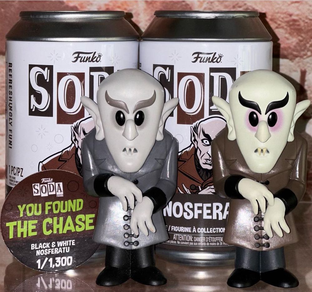 Nosferatu (Soda) - Nosferatu vinyl figure collectible [Barcode 889698656184] - Main Image 2