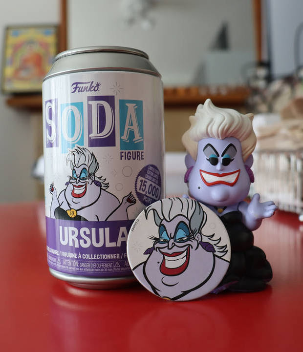 The Little Mermaid: Ursula (Soda)  vinyl figure collectible [Barcode 889698641432] - Main Image 2