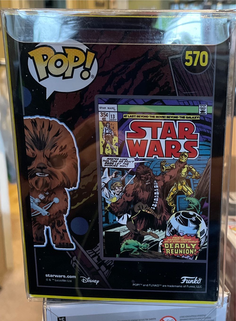 Chewbacca - Star Wars vinyl figure collectible [Barcode 889698666220] - Main Image 3