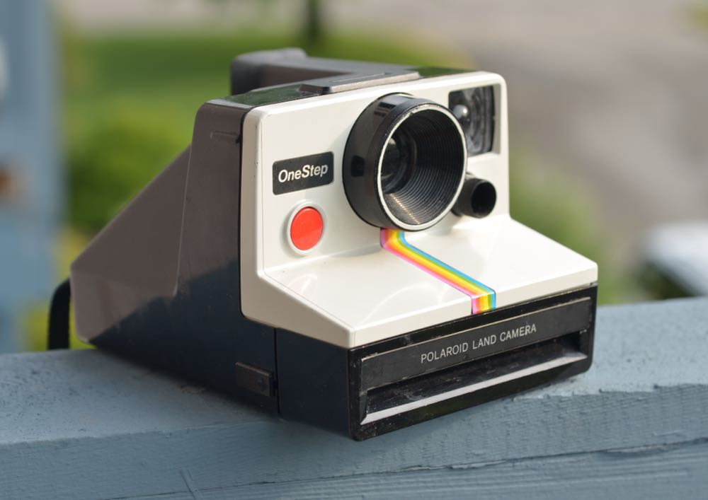 Polaroid -164- Polaroid Camera - Ad Icons vinyl figure collectible [Barcode 889698653718] - Main Image 4