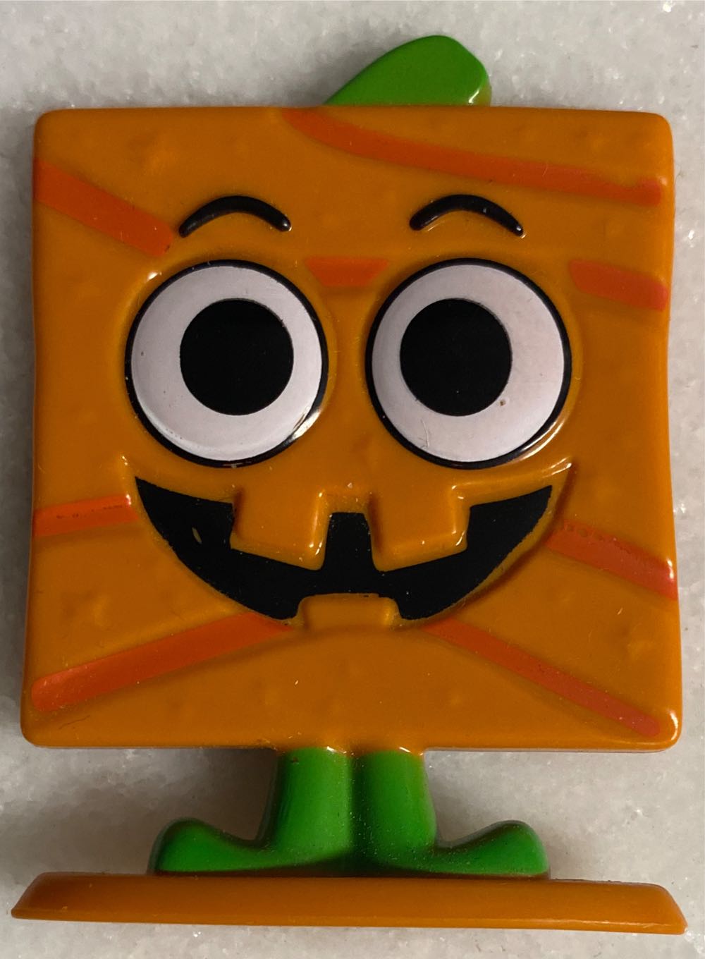 WB100 -1243- Tweety Bird as Velma Dinkley