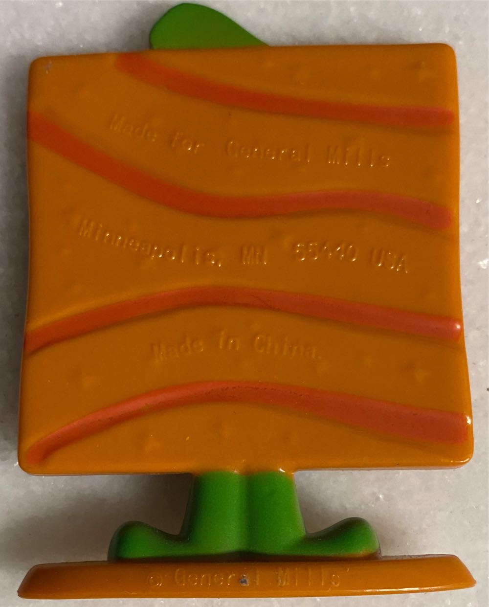 Cereal Squad - Cinnamoji Halloween - General Mills vinyl figure collectible - Main Image 2