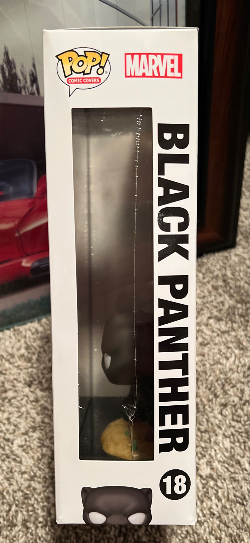 Funko POP! Comic Covers Marvel Black Panther  - Marvel Universe vinyl figure collectible [Barcode 889698640688] - Main Image 3