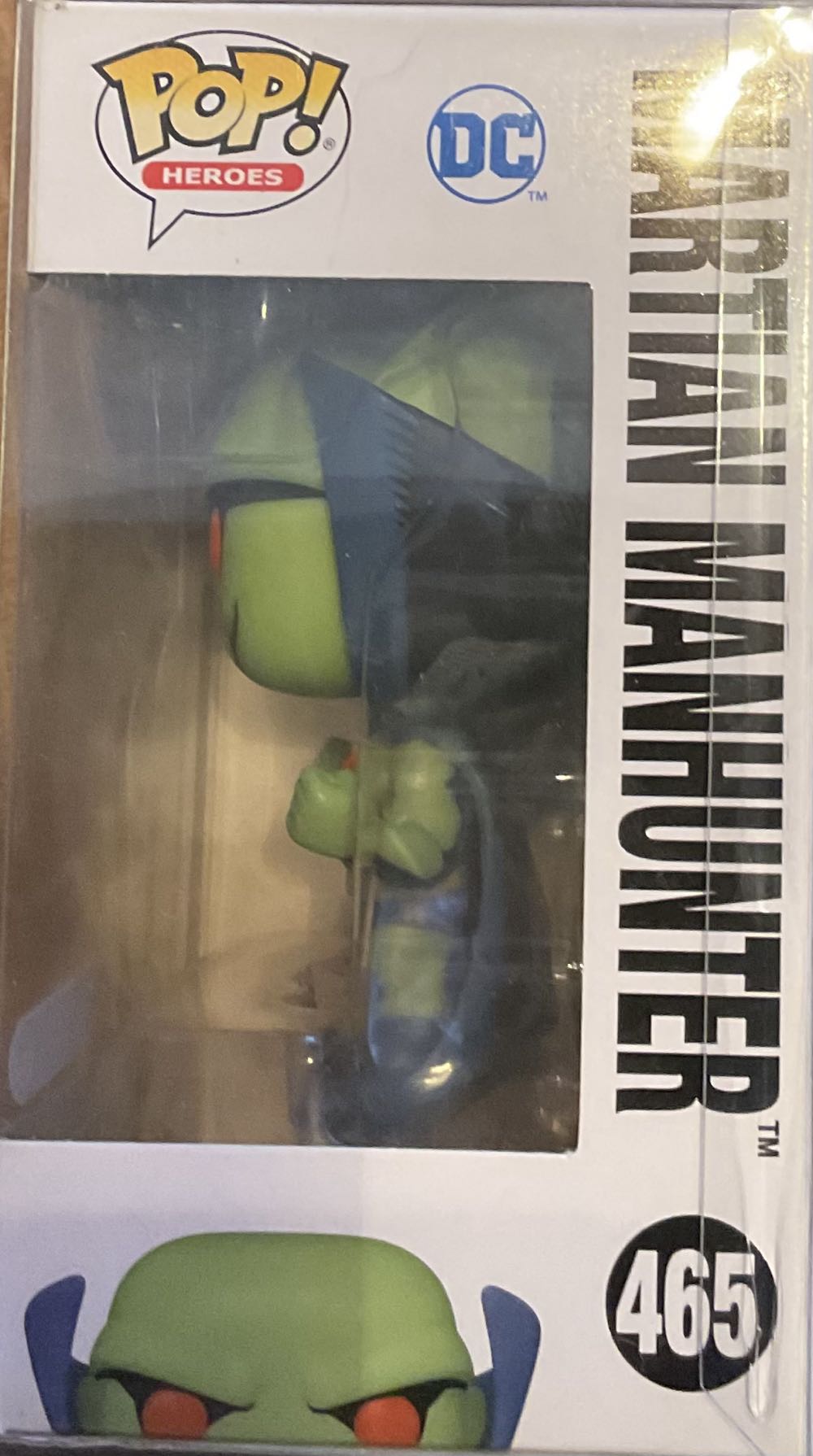 Martian Manhunter - DC Universe vinyl figure collectible [Barcode 889698666190] - Main Image 4