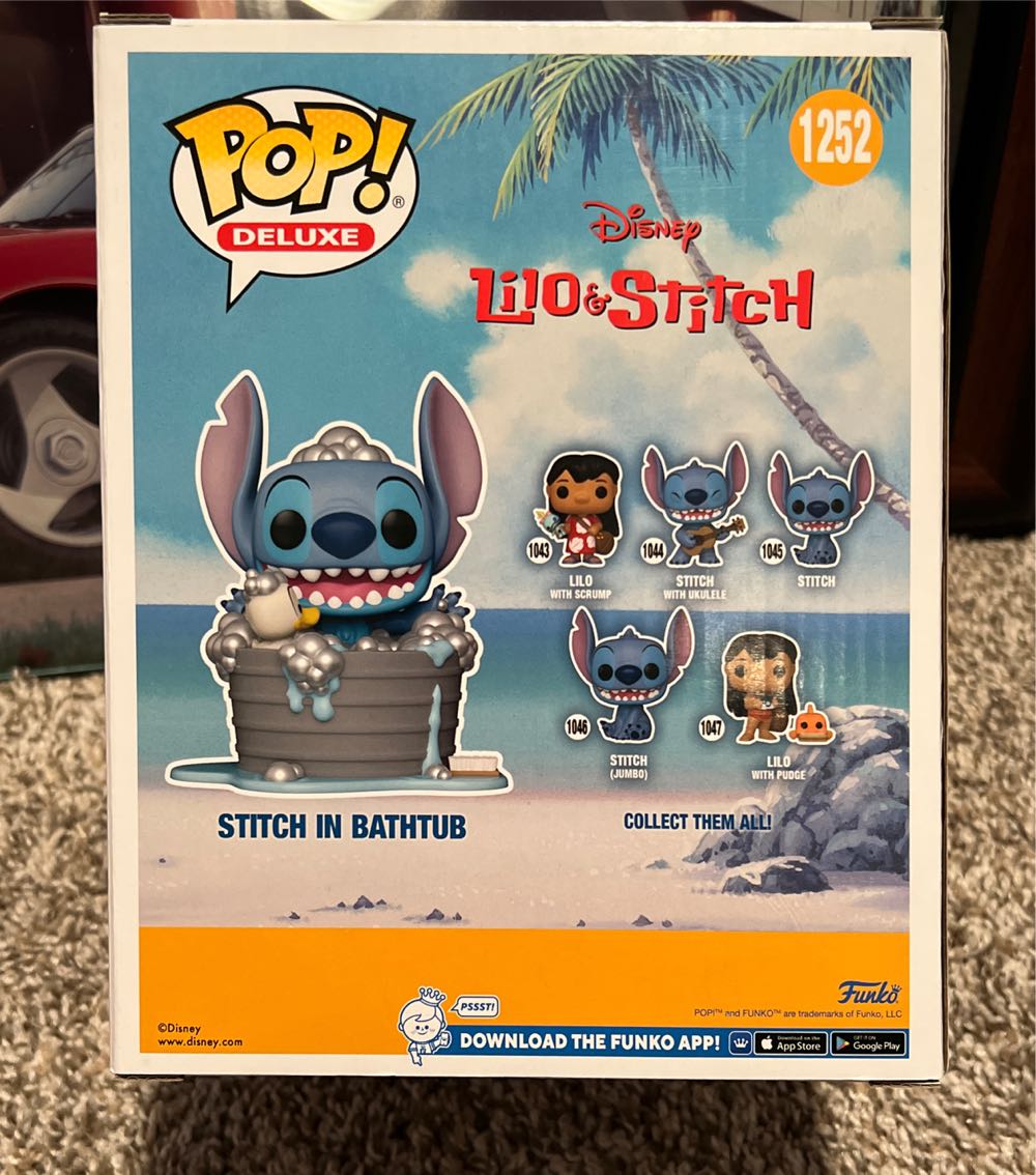 Stitch in Bathtub - Lilo and Stitch vinyl figure collectible [Barcode 889698688864] - Main Image 2