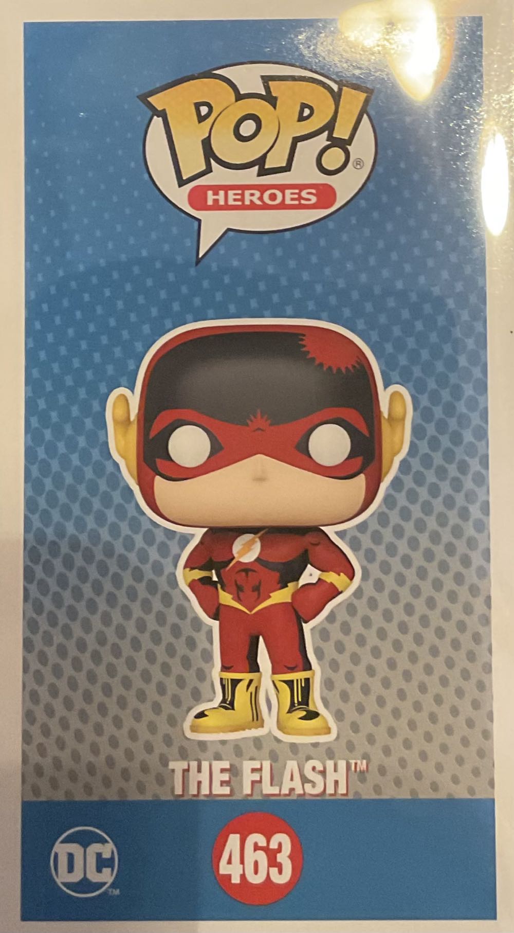 The Flash - The Flash vinyl figure collectible [Barcode 889698666176] - Main Image 2