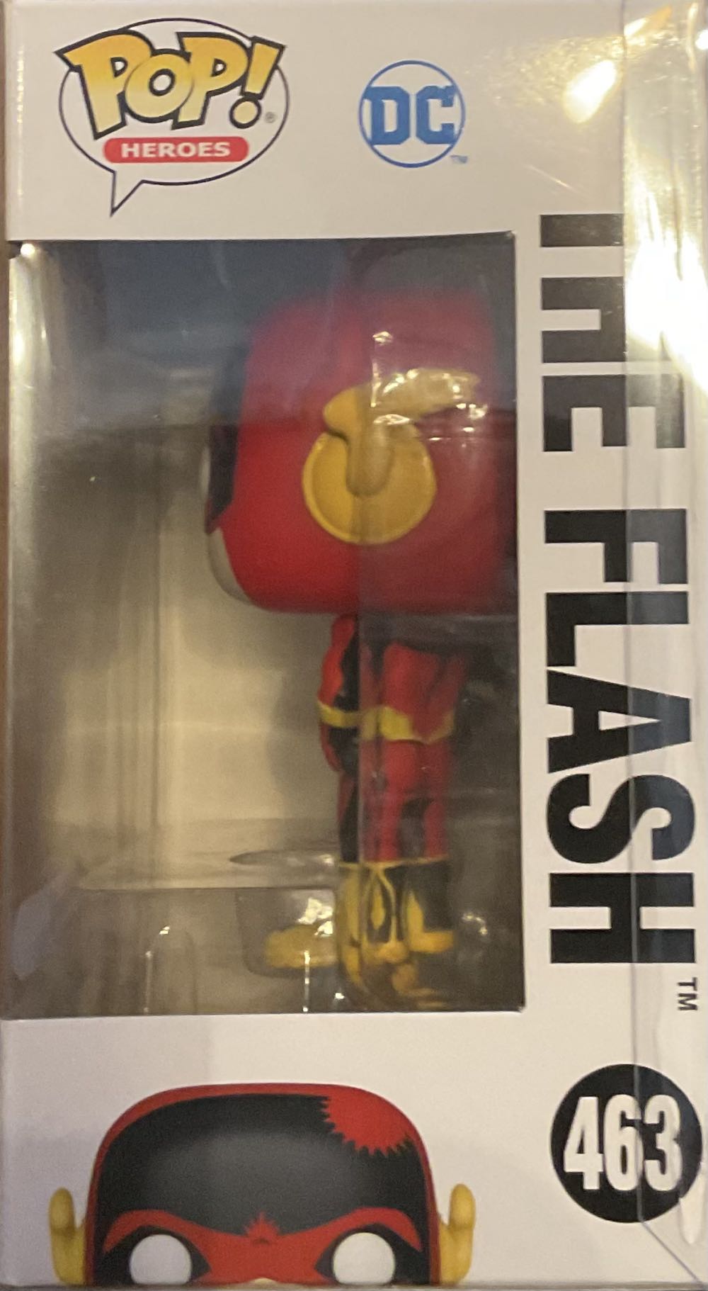 The Flash - The Flash vinyl figure collectible [Barcode 889698666176] - Main Image 4