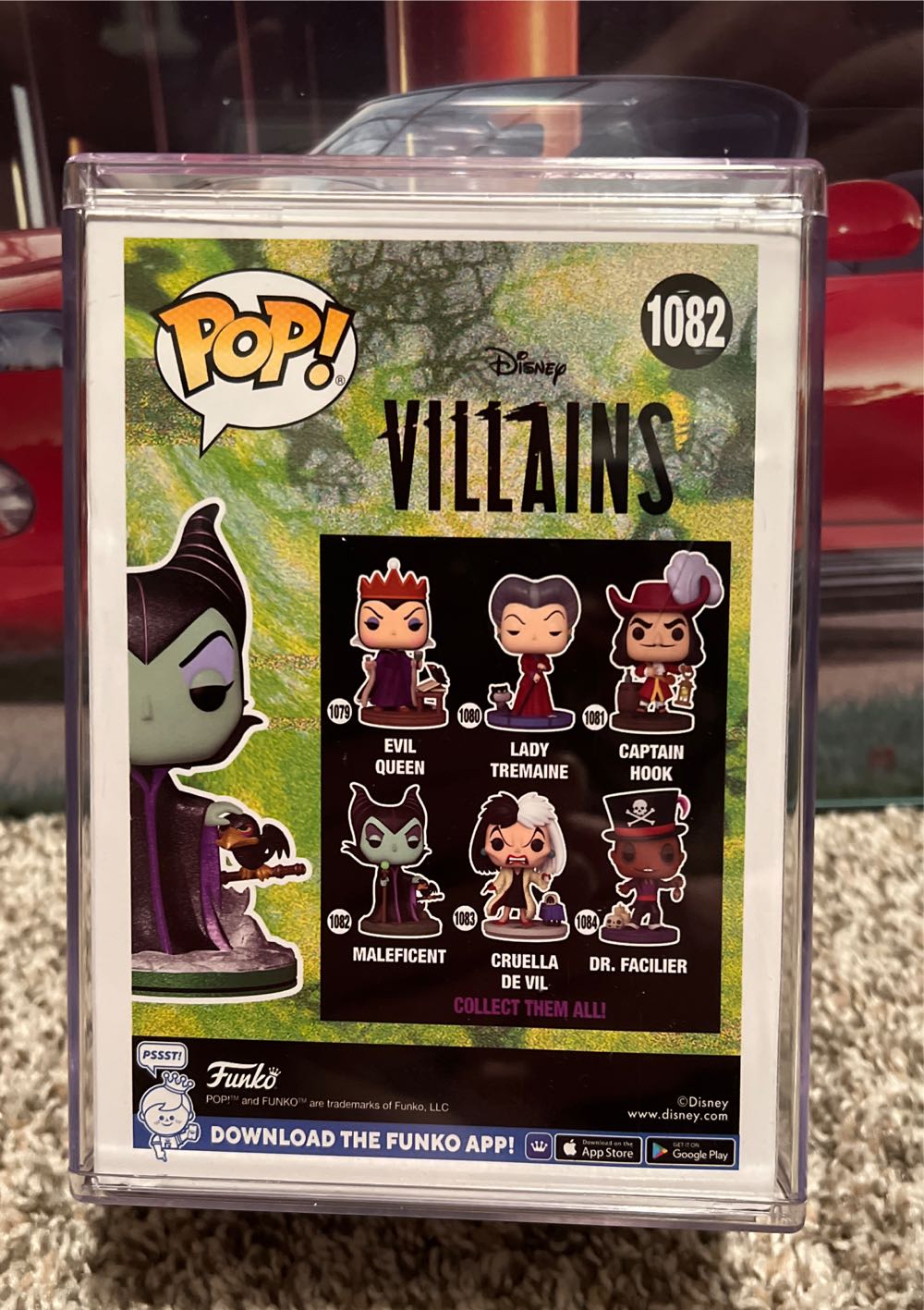 #1082 Disney: Villains: Maleficent (TargetCon) - Disney Villains vinyl figure collectible [Barcode 889698589215] - Main Image 2