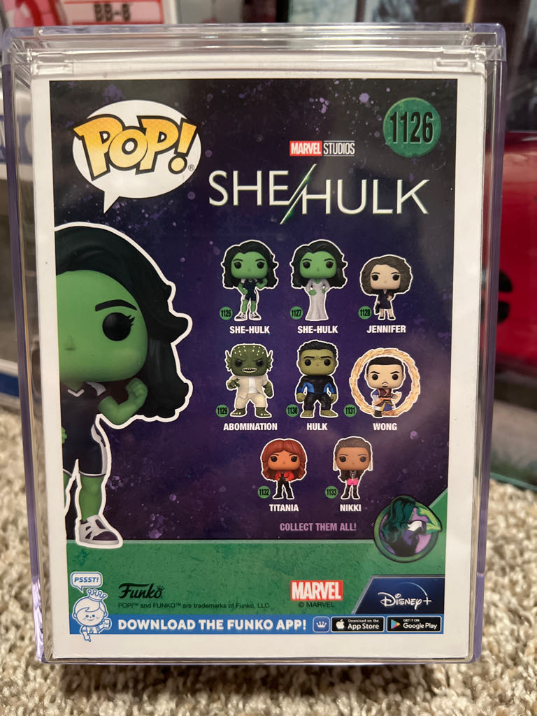 She-Hulk - Marvel Universe vinyl figure collectible [Barcode 889698641968] - Main Image 2