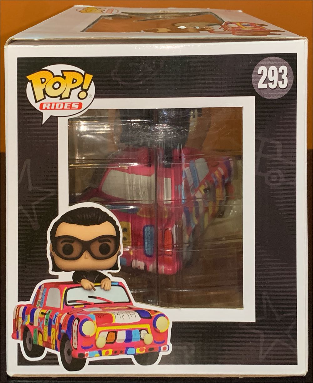 Bono (With Achtung Baby Car)  vinyl figure collectible [Barcode 889698640312] - Main Image 4