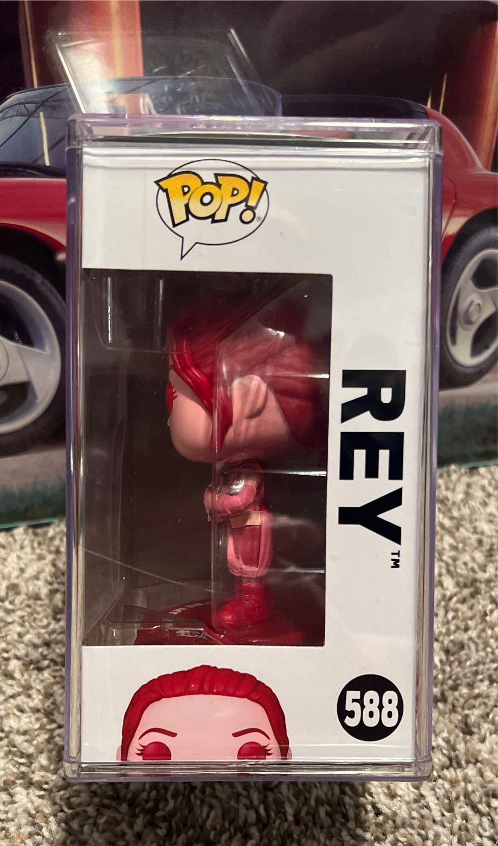 # 588 Rey - Star Wars vinyl figure collectible [Barcode 889698676144] - Main Image 3