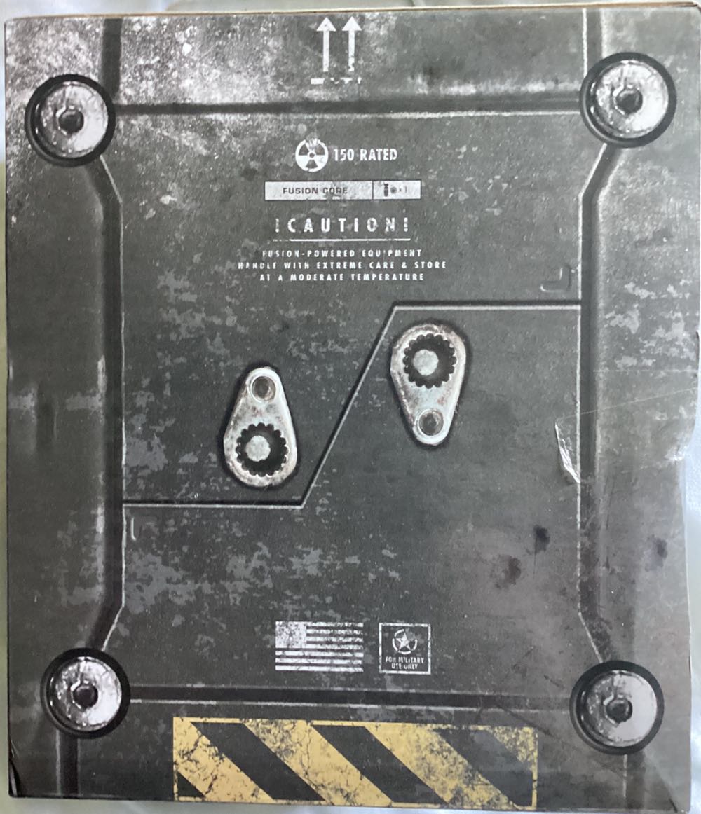 Fallout Fusion Core  vinyl figure collectible [Barcode 680168887738] - Main Image 2
