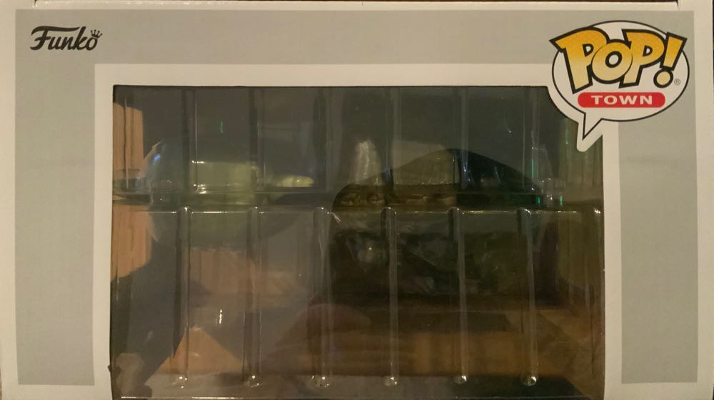 Dagobah Yoda w/Hut  vinyl figure collectible - Main Image 3