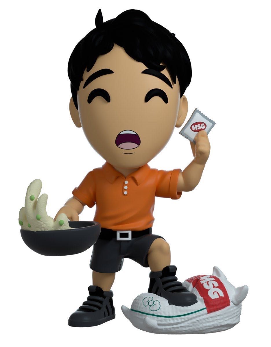 You Tooz Collectibles : Uncle Roger Cooking  vinyl figure collectible [Barcode 810085552093] - Main Image 3