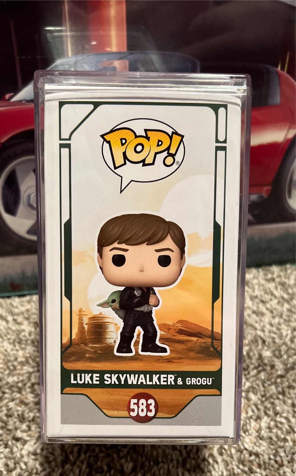 Luke Skywalker & Grogu - Star Wars vinyl figure collectible [Barcode 889698686525] - Main Image 4