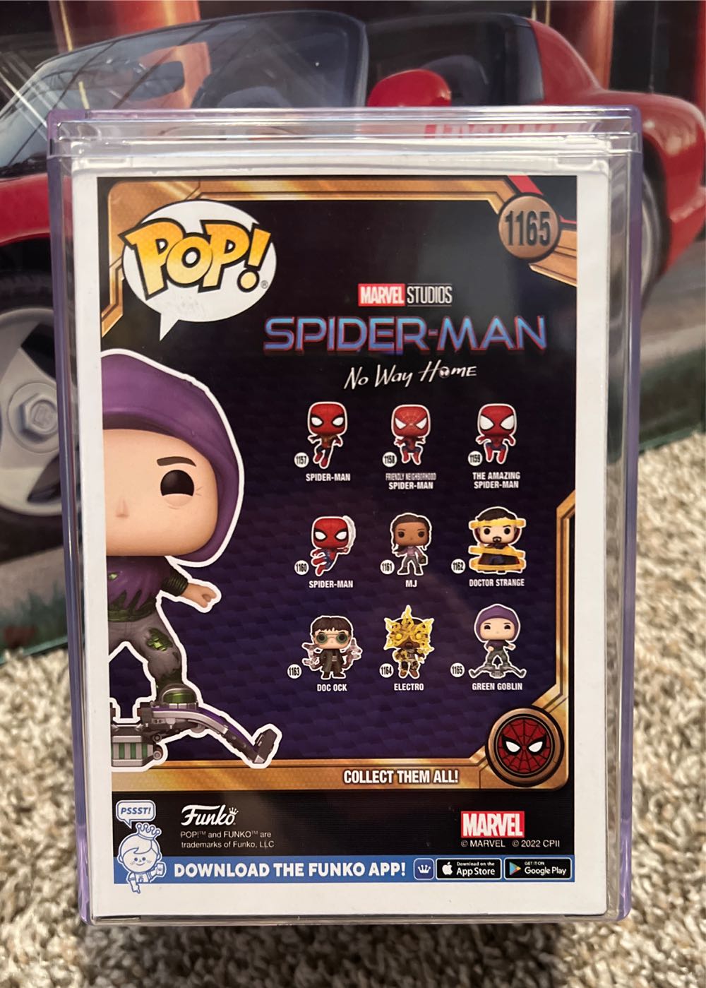 Green Goblin  vinyl figure collectible [Barcode 889698676052] - Main Image 2